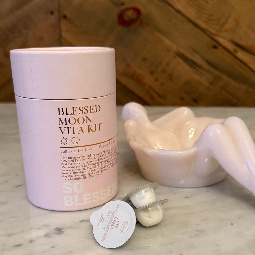 Blessed Moon Vita Kit Face/Eye Cream